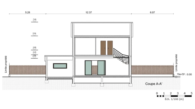 Plan de coupe d'une maison individuelle avec limites de propriété réaliser avec Cedreo